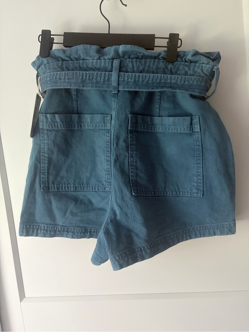 Universal Thread High-Rise Paperbag Tie-Waist Women’s Shorts - Blue 6/28 - nwt - Picture 3 of 6
